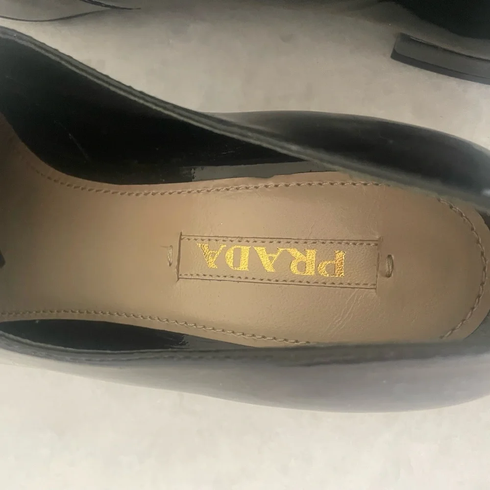 Brand new employee authentic Prada loafers - Picture 7 of 8